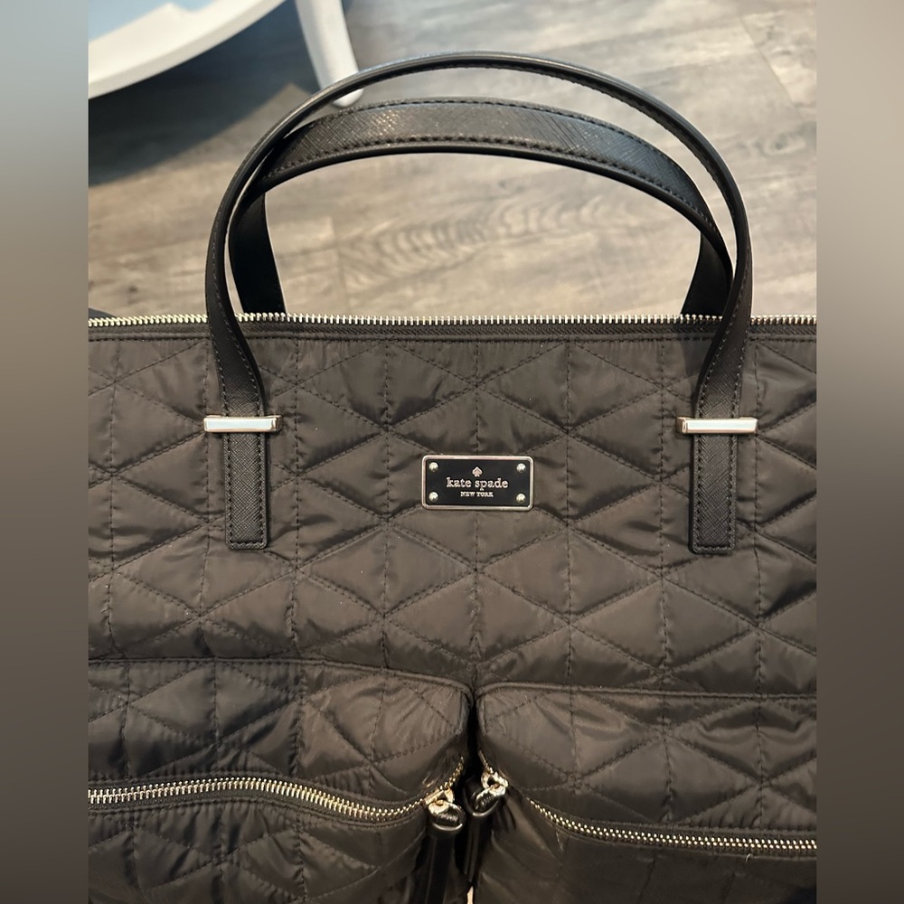 Like new Kate spade Wilson road Carmella quilted black nylon travel bag - Picture 2 of 14
